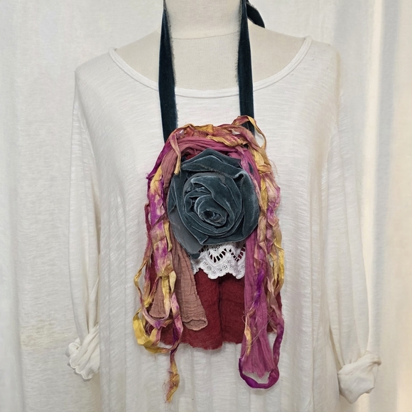 JABOT💕MOSSIE ANNA ARTISAN DESIGN IN PROGRESS OOAK💞 NWT - Picture 6 of 6